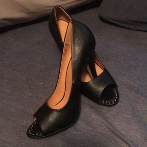Black heels